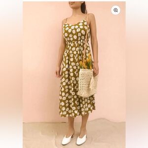 The Korner Floral midi Dress